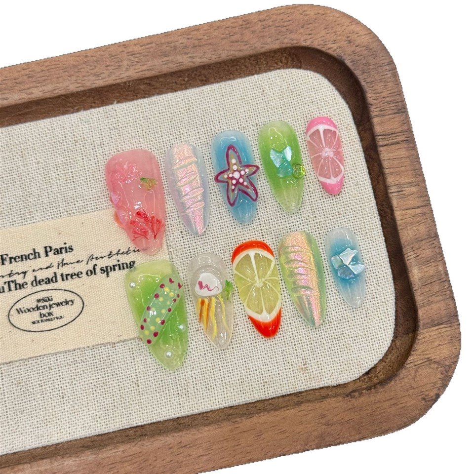 Reusable Almond Press‑on Nails